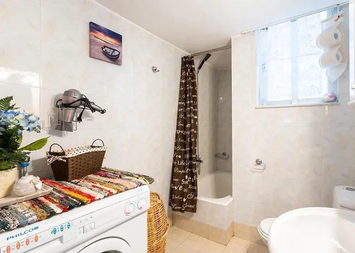 Sofi's Flat In The Center, 5min To The Sea * Kalamata