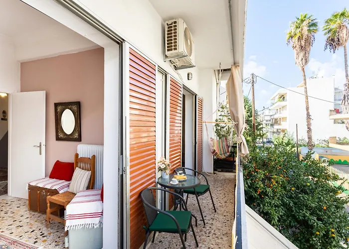 Sofi's Flat In The Center, 5min To The Sea Kalamata